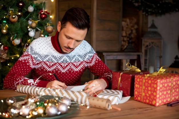 Setting Financial Limits for the Festive Season: A Guide