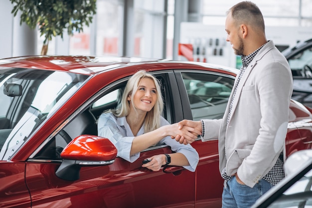 Steps to Purchasing a Car Using Cash